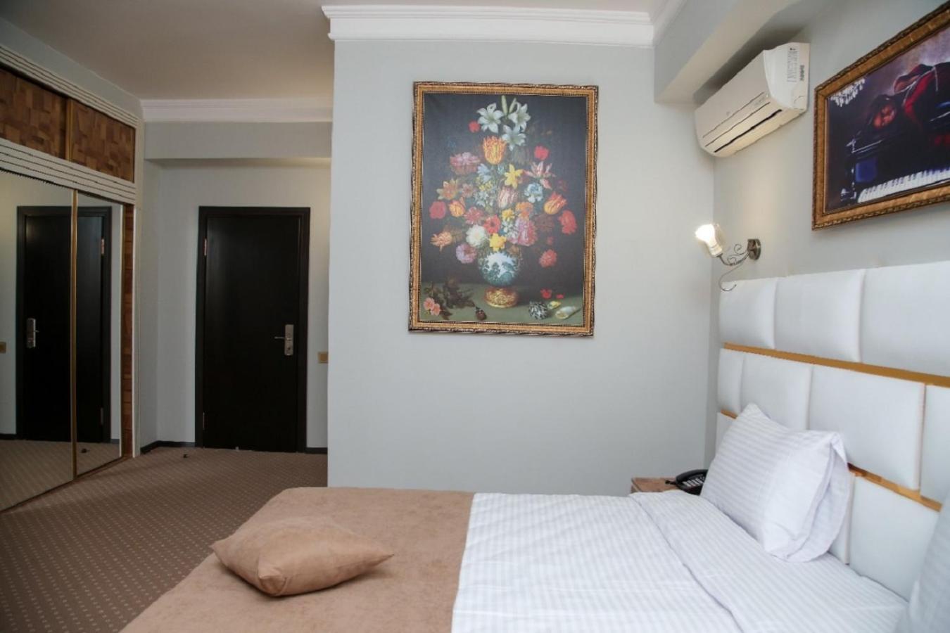 באקו Bey Hotel מראה חיצוני תמונה